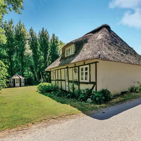 Amazing In W/ 5 Bedrooms 度假居