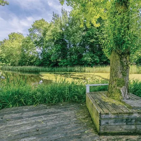 Amazing In W/ 5 Bedrooms * Nordenbro Vesteregn